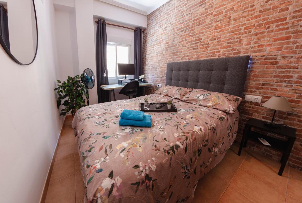 Luxury Artistic Digital Nomad 2 Bedroom W/Terrace Valencia Eksteriør bilde